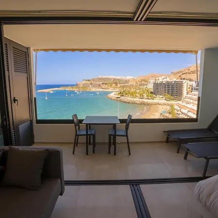 Sea Views Apartman *